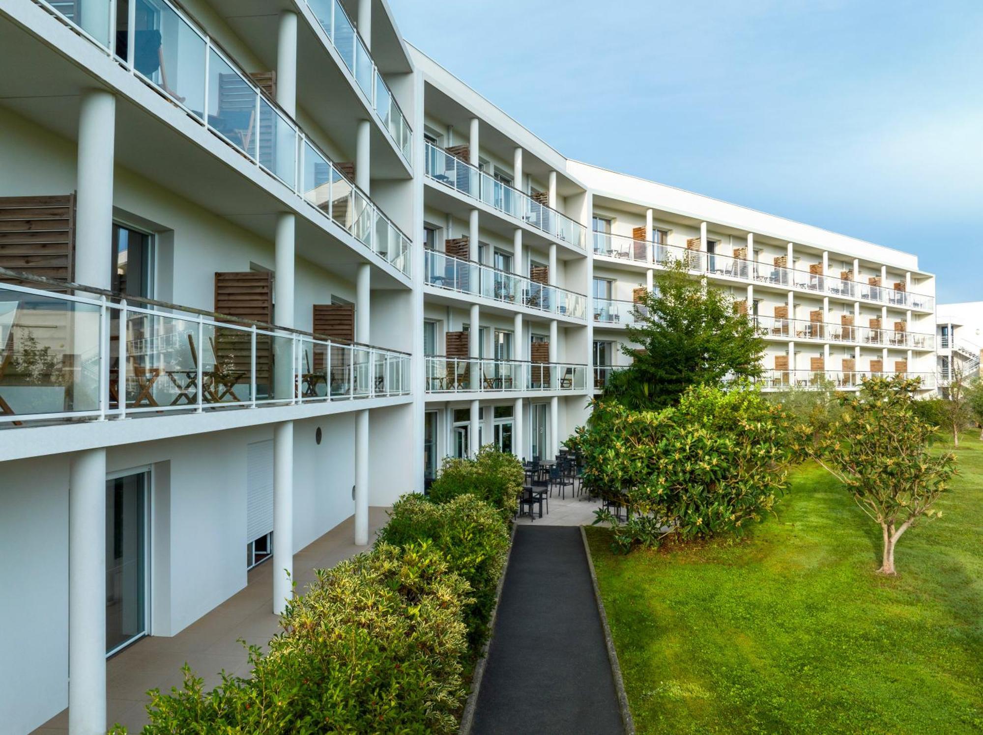 Westotel Life Nantes カルクフー エクステリア 写真