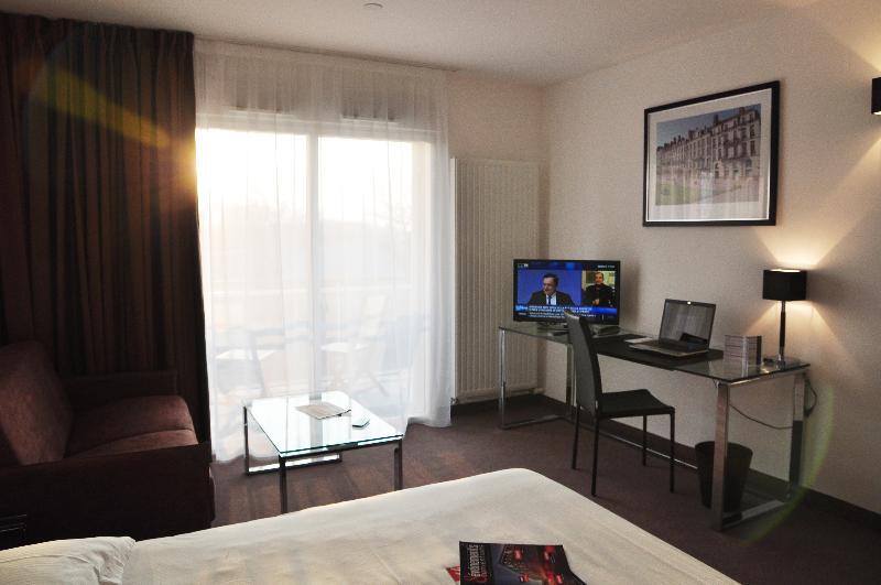 Westotel Life Nantes カルクフー エクステリア 写真